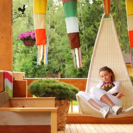 Relaxdays 1 x flower hook with rooster motif, hanging basket holder for wall, pot, garden decoration gockel, H x W x D: 30 x 28 x 2 cm, black