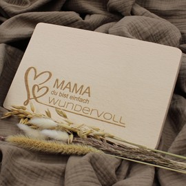 VmG-Store Frühstücksbrettchen 23,5x15cm Schneidebrett mit Laser Gravur als Geschenk zum Muttertag Vatertag Geburtstag Brotzeitbrett aus Holz mit Spruch (07 Mama wundervoll)