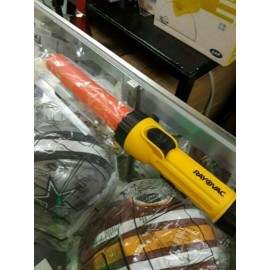 Rayovac I2D w/W8B Industrial Traffic Wand - 2 Size D Battery Compartment