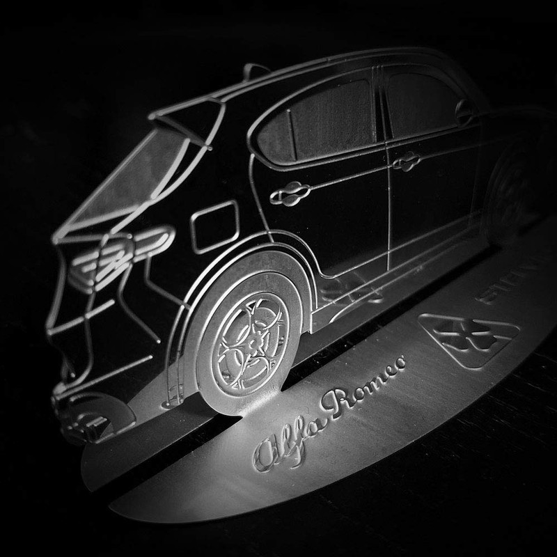 4R Quattroerre.it Alfa Romeo Stelvio Stainless Steel Engraved Silhouette Model