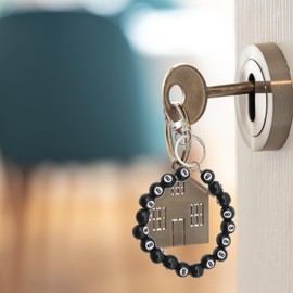 kapitomanio Billiards Ball Bracelet Lucky 8 Ball Keychain Mobile Black 8 Phone Lanyard Funny Gift for Billards Lover Pool Lover Christmas