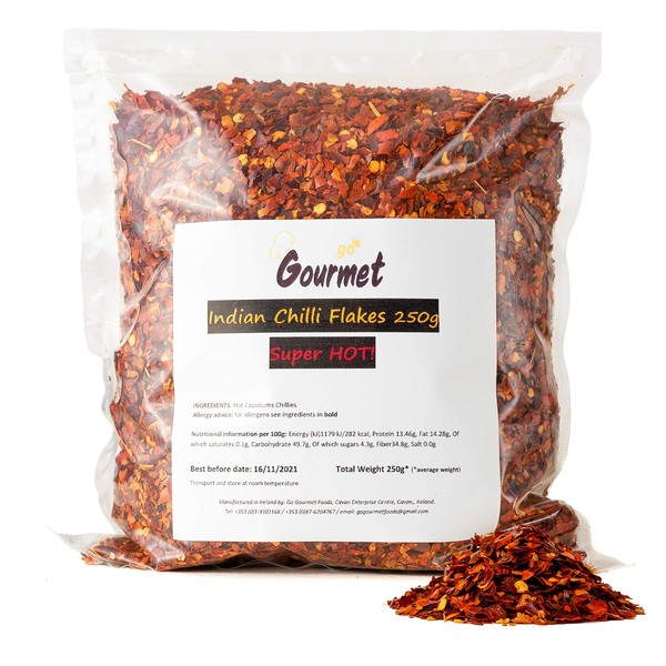 Go Gourmet Indian Chilli Flakes - Dried Crushed Chillies from India - Super Hot Pepper Seasoning to Add Heat to Sauces, Curries, Mexican Food and More - 250g Bulk Spices Pack for Food Pantry