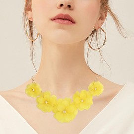 Bocar Newest Acrylic Pendant Collar Flower Statement Choker Necklace for Women（NK-10241-yellow）