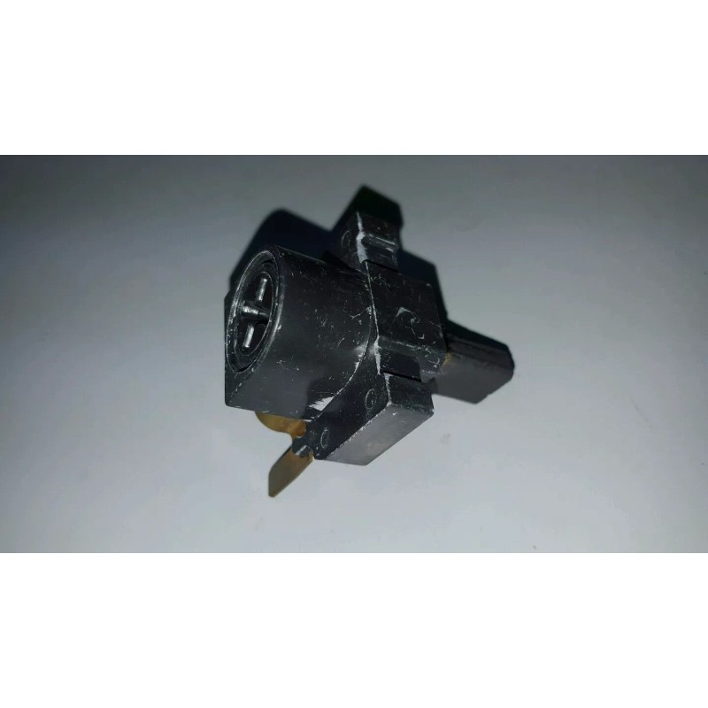 DEWALT 147097-09 BRUSH AND HOLDER WITH CAP NEW FOR SAW