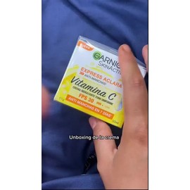 Garnier Express Aclara crema vitamina C 50 ml                                                                                                         