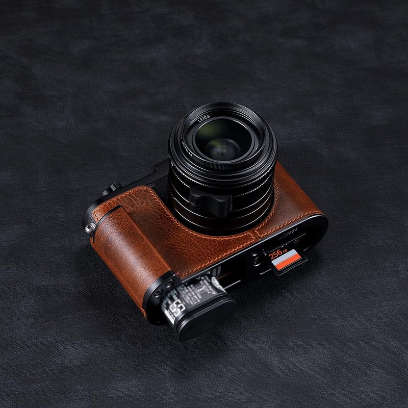 SIUTATDSH Camera Half Case for Leica Q3, Vintage Metal Genuine