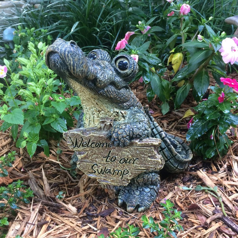 Toad Hollow Large Standing Gator with Welcome to Our Swamp