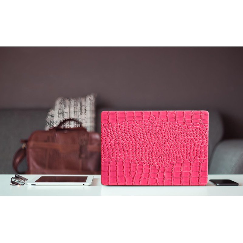 KEROM Compatible with Crocodile MacBook Air 15 Inch Case 2025