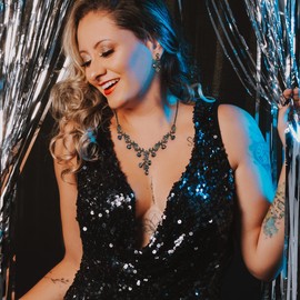 Ever Faith Bridal Jewelry Sets for Wedding, Crystal Flower Leaf Costume Party Statement Necklace Dangle Earrings Set for Women Gray Black-Tone