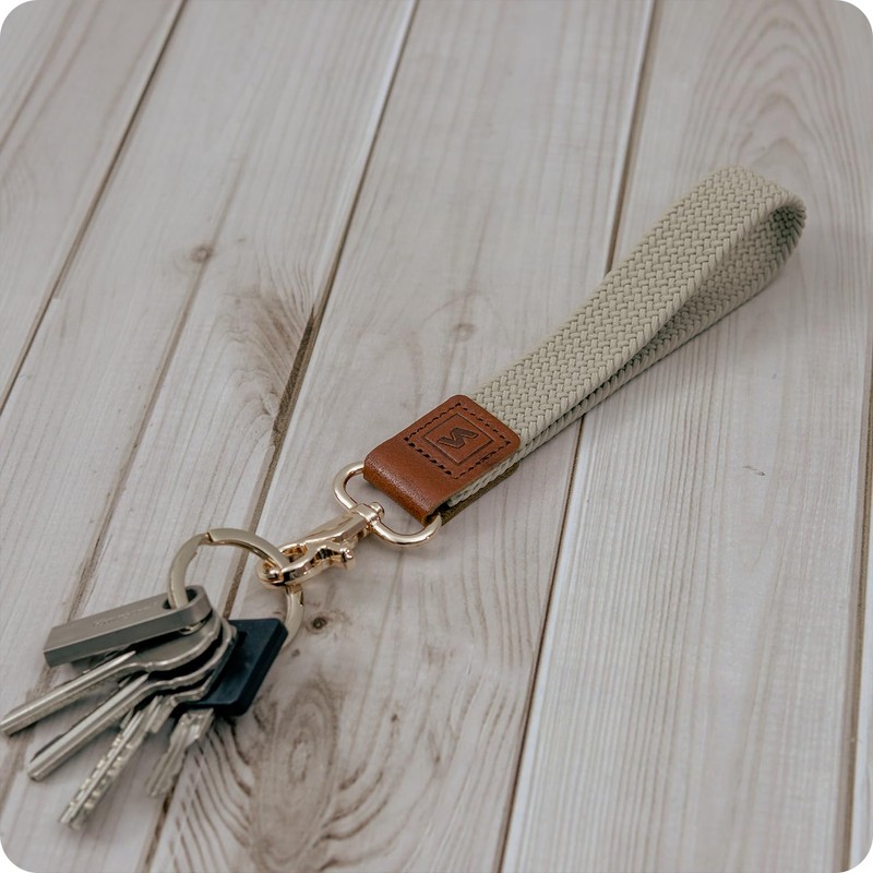 SENLLY Wristlet Lanyard, Stretchy Keychain Holder, Original Elastic Anti-Drop Design