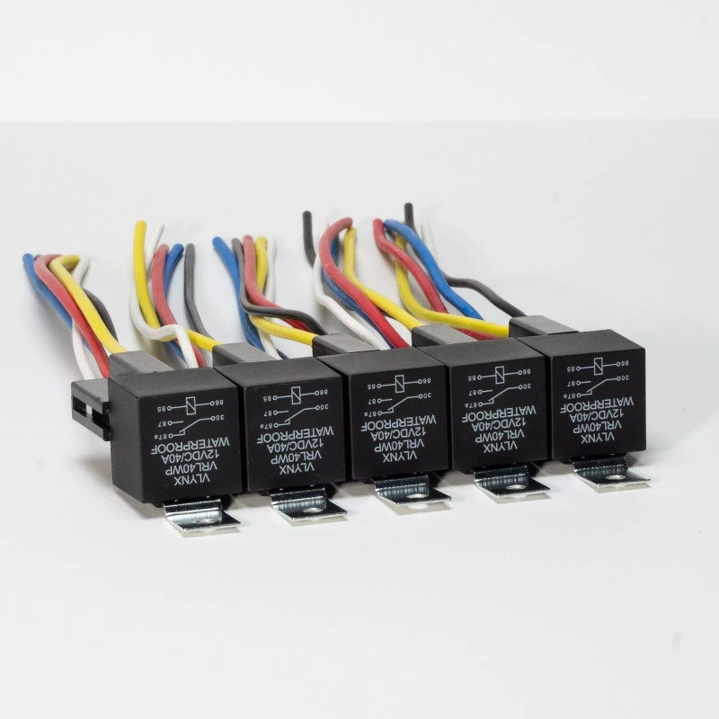 VLYNX QTY1 RELAY + 1SOCKET 12V DC 30/40A 5PIN WATERPROOF