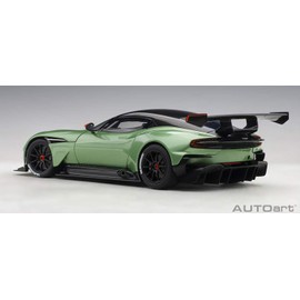 AUTOart 1/18 Aston Martin Vulcan Metallic Green Finished Product