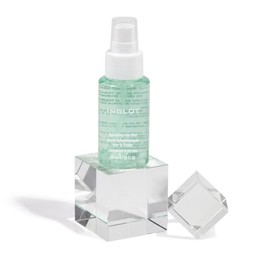 Refreshing Face Mist Combination to Oily Skin