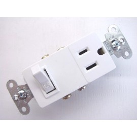 Pass & Seymour 681-W Combination Decorator Switch & Receptacle 15A 125V  b225