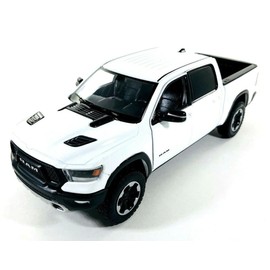 27 Scale 2019 Ram 1500 Rebel Crew Cab Pickup White
