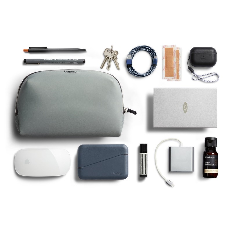 Bellroy Desk Caddy (tech organizer) - Eucalyptus