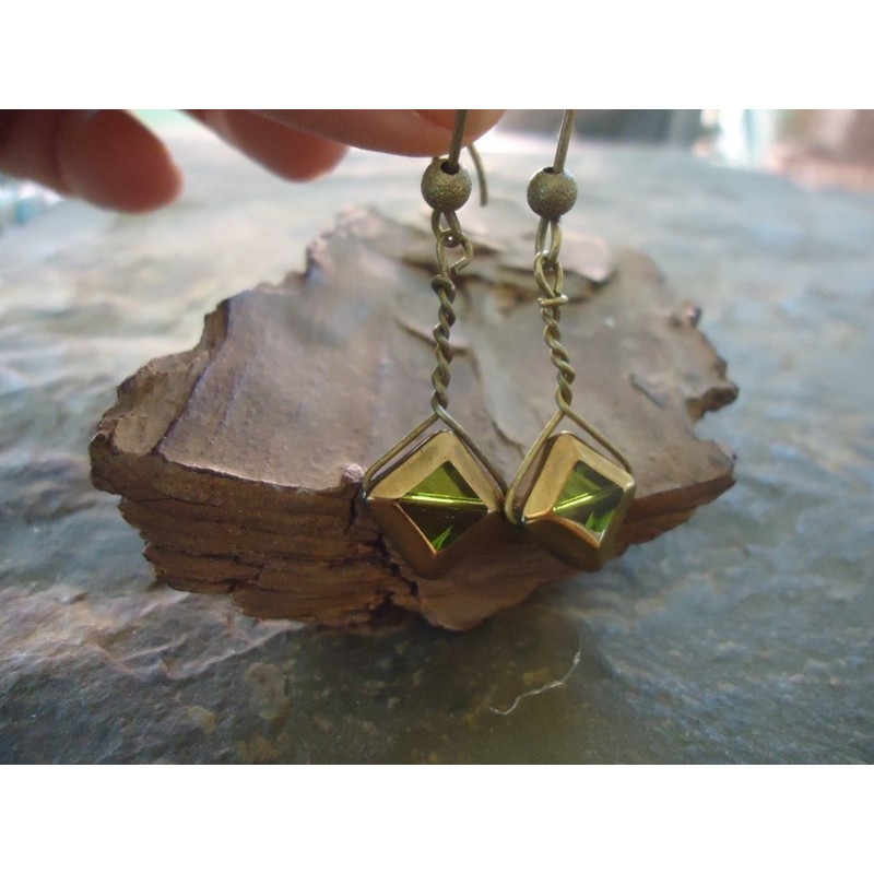 ★ ALTES GRÜNES GLAS ★ lange Haken Ohrringe