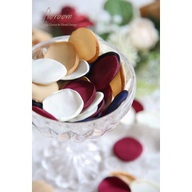 Floroom 500pcs Rose Petals Burgundy Navy Faux Silk Flower Petals for Wedding Flower Girl Basket Aisle Runner Scatter Dinner Table Centerpieces Party Confetti Bridal Shower Romantic Night Decoration