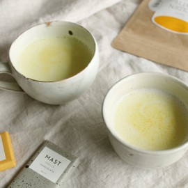 【100%国産】 natoha(ナトハ) ゴールデンラテ 100g(約20杯分) ノンカフェイン カフェインレス ターメリックラテ チャイ(お好きなミルクに混ぜるだけ