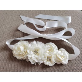 Handmade maternity sash belt with flowers and bow rhinestones decor (Ivory)