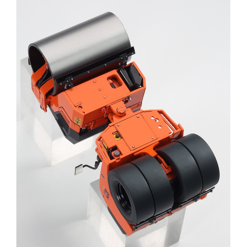 Hasegawa ZC50C-5 1/35 Construction Machine Series Hitachi Kenki Combined Vibration