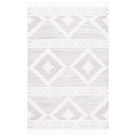 SAFAVIEH Moroccan Tassel Shag Collection Area Rug - 5'3" x 7'6", Ivory & Beige, Boho Design, Non-Shedding & Easy Care, 2-inch Thick Ideal for High Traffic Areas in Living Room, Bedroom (MTS640A)