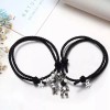 Set 2 Pulseras Para Parejas Imán Astronauta Brilla Oscuridad Color