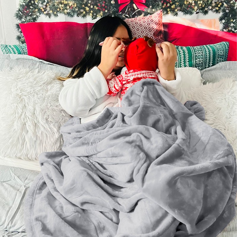 Bedsure Fleece Throw Blanket for Sofa - Soft Cosy Fluffy