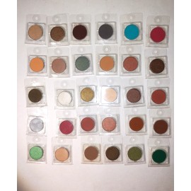 COASTAL SCENTS Eyeshadow 30 Colors Pot forming A Palette