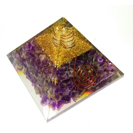 WholesaleGemShop Amethyst Crystal Orgone Reiki Pyramid Kit/Includes 4 Crystal Quartz Energy Points/EMF Protection Meditation Yoga Energy Generator