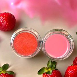 CAPTBRIGHT Double Effect Lip Scrub & Mask – 2-in-1 Exfoliating Sugar Scrub & Hydrating Lip Balm | Enriched with Strawberry, Shea Butter, Vitamin E & C, Beeswax | Lip Care for Dry, Chapped Lips