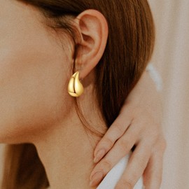 Gold Waterdrop Earrings for Women Chunky Earrings Lightweight Dangle Earrings Retro 14K Gold Hypoallergenic Hollow Thick Open Hoops Drop Earrings Jewelry Trendy Teardrop Stud Earrings Gifts (Style C)
