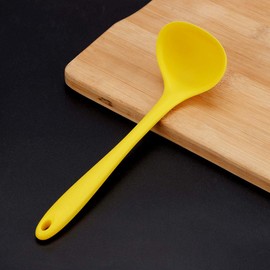 uxcell Silicone Soup Ladle Spoon 8.5 Inch Heat Resistant to 450°F One Piece Design Restaurant Kitchen Cooking Utensil for Serving Soup Yellow