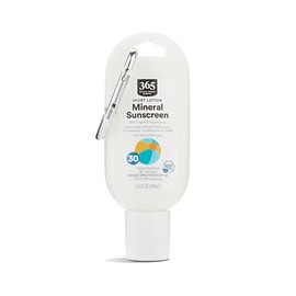 365 by Whole Foods Market, Sport Lotion Protector solar mineral, SPF 30, resistente al agua (80 minutos), 1.5 onzas líquidas