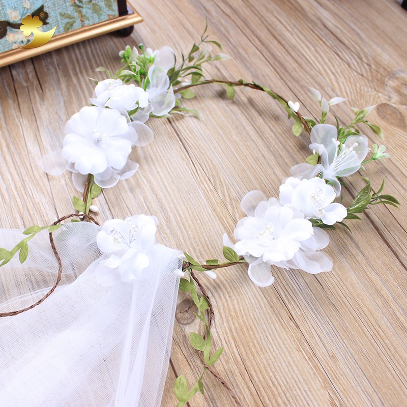 White Garland Veil Green Branch Exquisite Elegance Manual Satin Garland