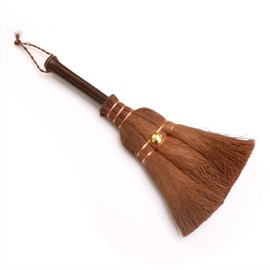 Sanbelm (サンベルム) Artisan-Made Traditional Palm Arajin Broom 24cm Made in Japan Dust Collector Indoor Entryway Stylish Flooring Tatami Indoor Use Long Handy Handwoven TU28900