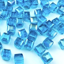 Xinhongo Crystal Glass Beads 200 Pieces 4mm Cube Crystal Glass Beads Faceted Square Shape Spacer Beads for Jewelry Making Bracelet Earring Necklace DIY Craft Making Supplies(Lake Blue AB)