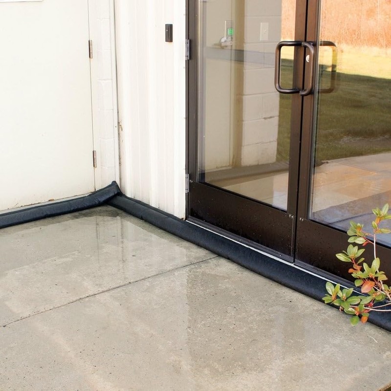 PIG Water Barrier | Sandless Sandbags for Flooding | 2