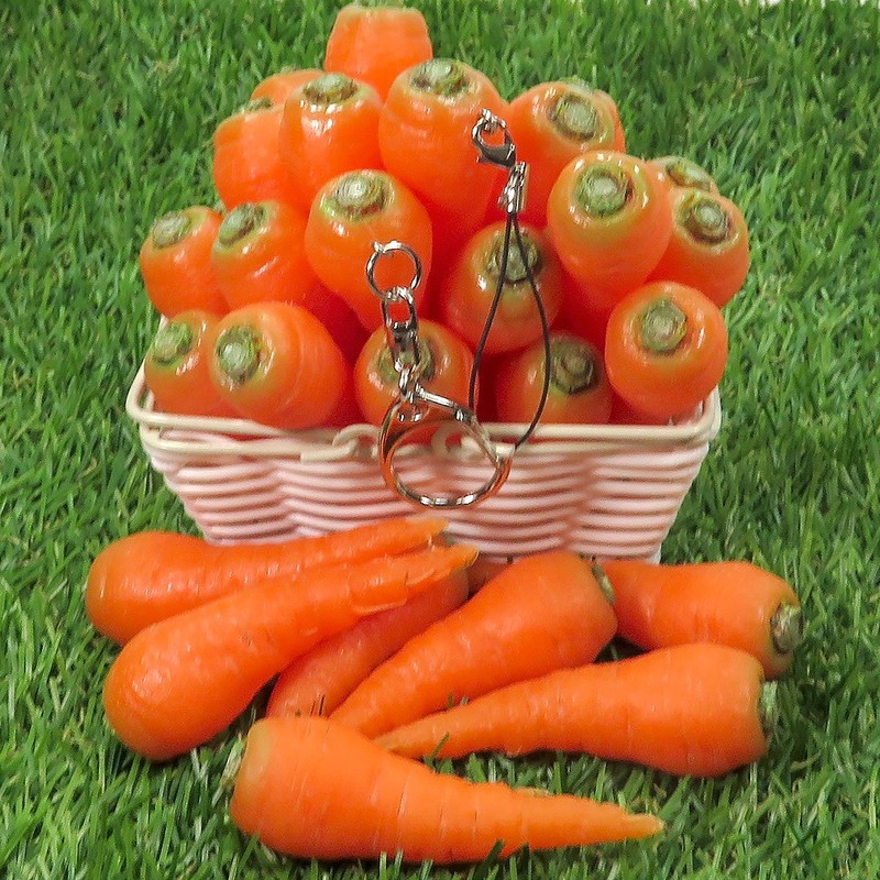 Food Sample Key Chains and Delicate and eating carrots 187ok