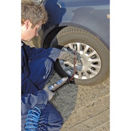 Draper 16230 Professional Air Line Inflator with Lock-On Connector, Multicoloured