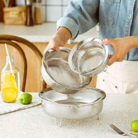 SHPii Food Grade Stainless Steel Steamer with Carrying Handle Three Legged Stand for Eggs Vegetables and Fruits, Multifunctional Home Steamer (9.45in)