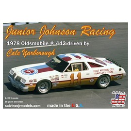 Salvinos Jr Model 1:25 Scale Nascar 1978 Oldsmobile 442 Driven by Cale Yarborough - Junior Johnson Racing Plastic Model Kit
