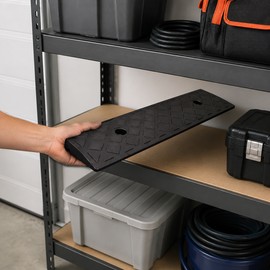 Kerb Ramp for Cars, Bikes & Wheelchairs – Non-Slip Plastic Threshold Ramp for Smooth Height Transitions