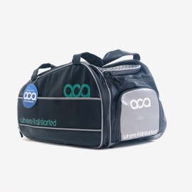 Aca Padel Beach Bag Aqua, Finished suitcase, vinyl leather and the closures are airtight. Special compartment for your racket, various compartments.