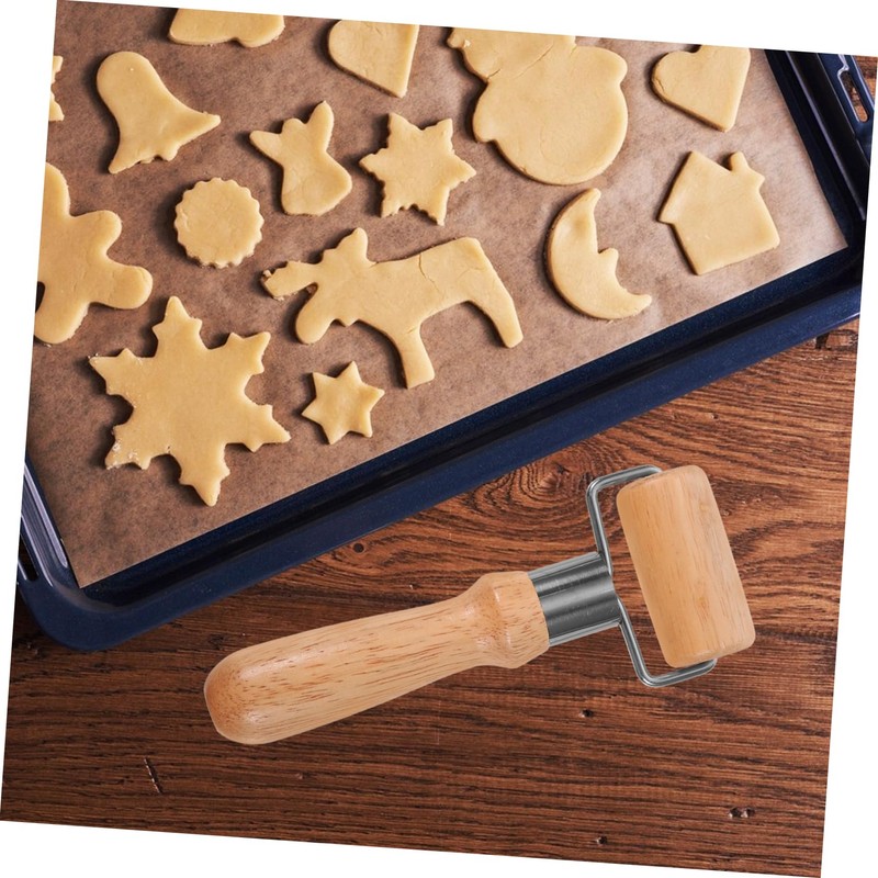 Mobestech Non Stick Wooden Rolling Pin for Baking Shaped Pastry