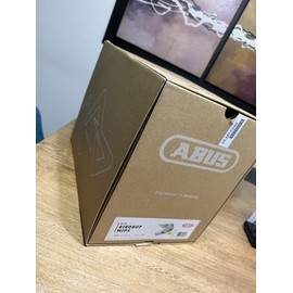 Barra Proteica Clif Builder's Cookies 'n' Cream - A Base Vegetal, Orgánica, Sin Trans