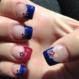 Independence Day Press on Nails Short Square Nails Full Cover French False Nails Stars Pattern Fake Nails Artificial Acrylic Nails Red Blue White Tricolor Festival Nails Glue on Nails for Women July 4