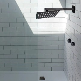 CNX Kit De Regadera (20 X 20 Cm) Cuello De 30 Cm, Resumidero Cuadrado (10 X 10 Cm) Y Manerales En Negro Mate