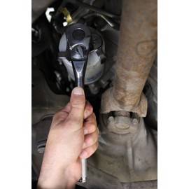 Lisle 63830 61-124mm 3 Jaw Wrench & Adapter