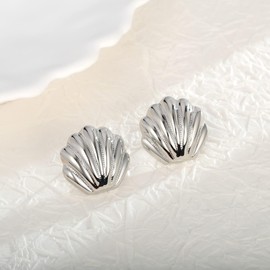 RIXERKOC Shell Stud Earrings for Women Maritime Jewellery for Women Sea Life Jewellery Beach Earrings Summer Jewellery, Copper, No Gemstone